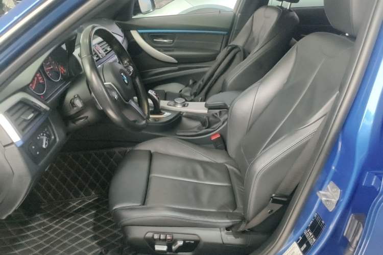 Used BMW 3 Series 2018 320i M Sport Package Left Front Seat