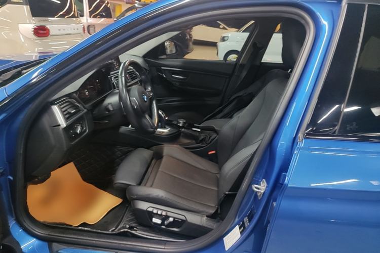 Used BMW 3 Series 2018 320Li Leading Model M Sport Package Left Front Seat