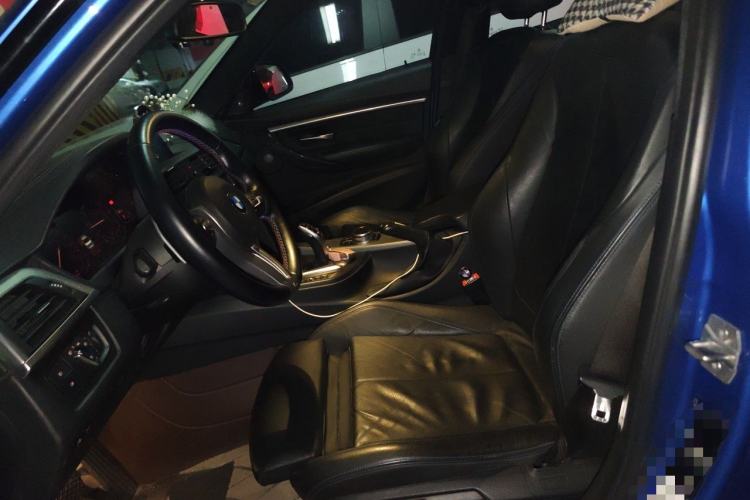 Used BMW 3 Series 2018 320i M Sport Night Edition Left Front Seat