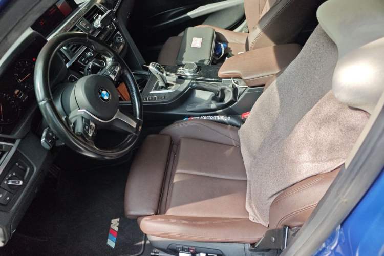 Used BMW 3 Series 2018 320Li Leading Model M Sport Package Left Front Seat