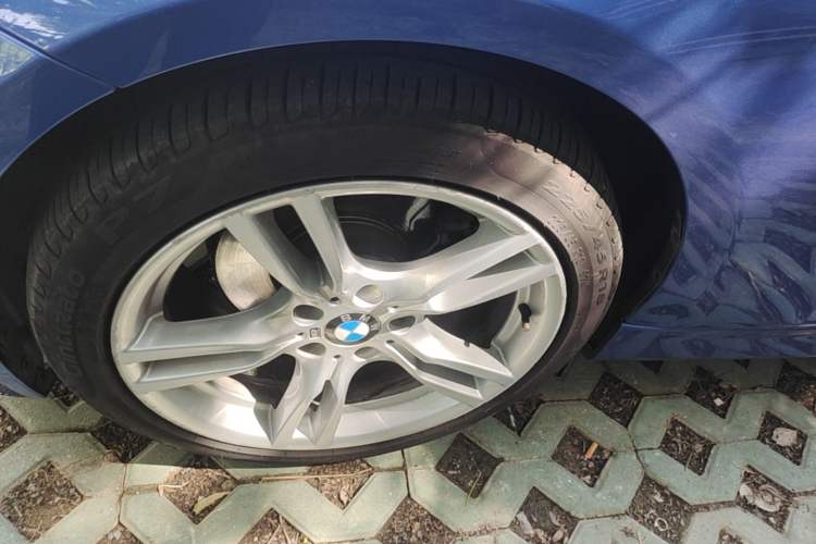 Used BMW 3 Series 2018 320Li Leading Model M Sport Package Left Front Wheel Hub