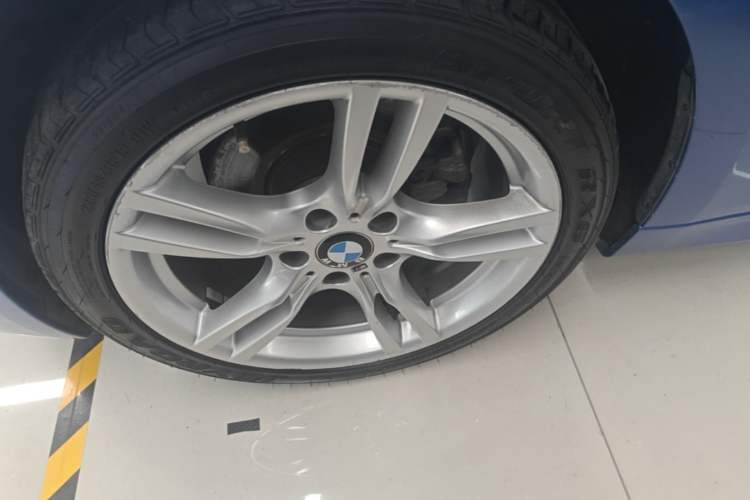 Used BMW 3 Series 2018 320Li Leading Model M Sport Package Left Front Wheel Hub