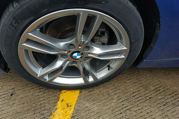 Used BMW 3 Series 2018 320Li M Sport Night Edition Left Front Wheel Hub