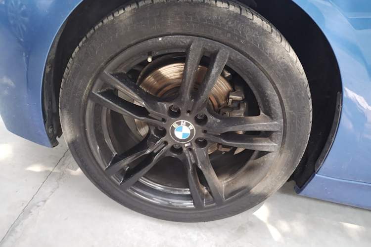 Used BMW 3 Series 2018 320Li Leading Model M Sport Package Left Front Wheel Hub