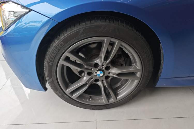 Used BMW 3 Series 2018 320Li Leading Model M Sport Package Left Front Wheel Hub