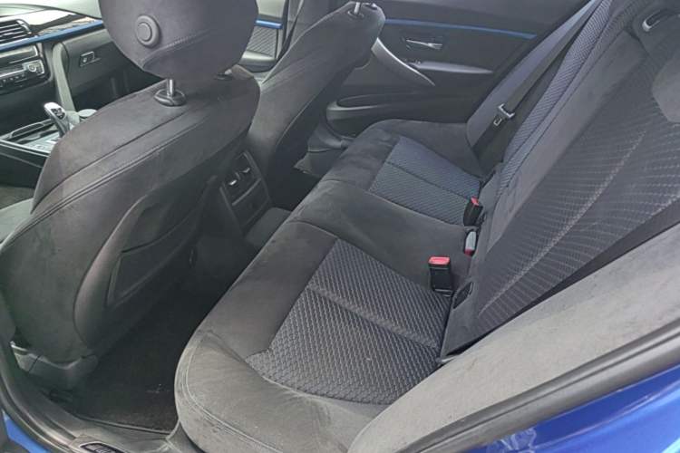 Used BMW 3 Series 2018 320i M Sport Package Left Rear Seat