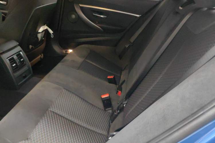 Used BMW 3 Series 2018 320i M Sport Night Edition Left Rear Seat