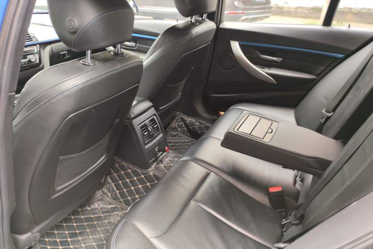 Used BMW 3 Series 2018 320Li M Sport Night Edition Left Rear Seat
