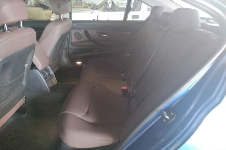 Used BMW 3 Series 2018 320Li Leading Model M Sport Package Left Rear Seat