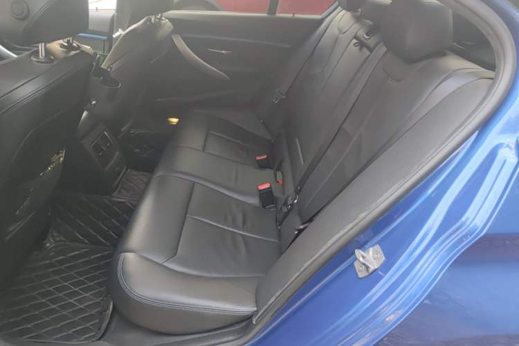 Used BMW 3 Series 2018 320i M Sport Package Left Rear Seat