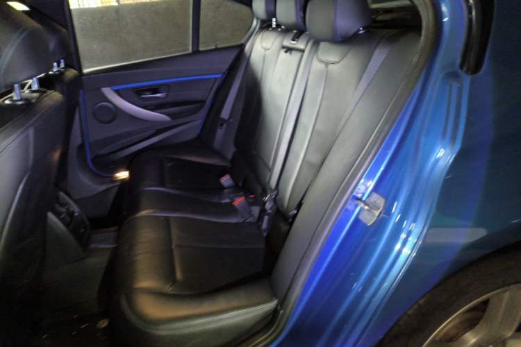 Used BMW 3 Series 2018 320i M Sport Package Left Rear Seat