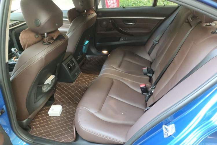 Used BMW 3 Series 2018 330Li M Sport Shadow Edition Left Rear Seat