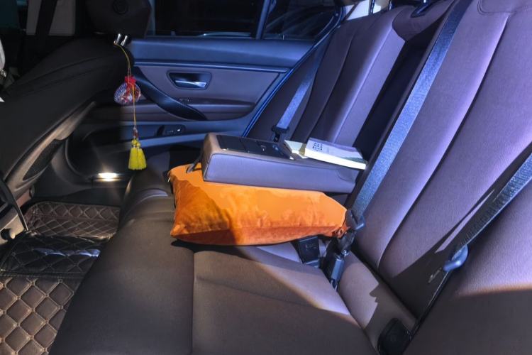 Used BMW 3 Series 2018 320Li Leading Model M Sport Package Left Rear Seat