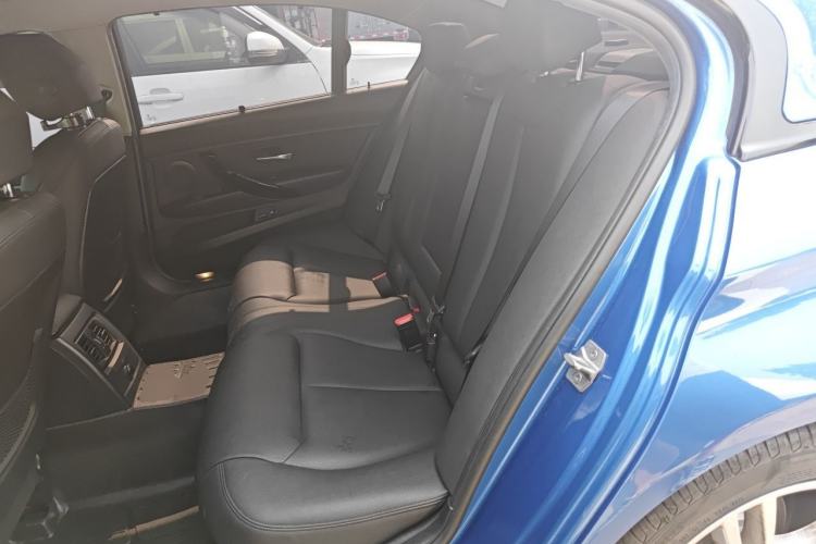Used BMW 3 Series 2018 320Li Leading Model M Sport Package Left Rear Seat