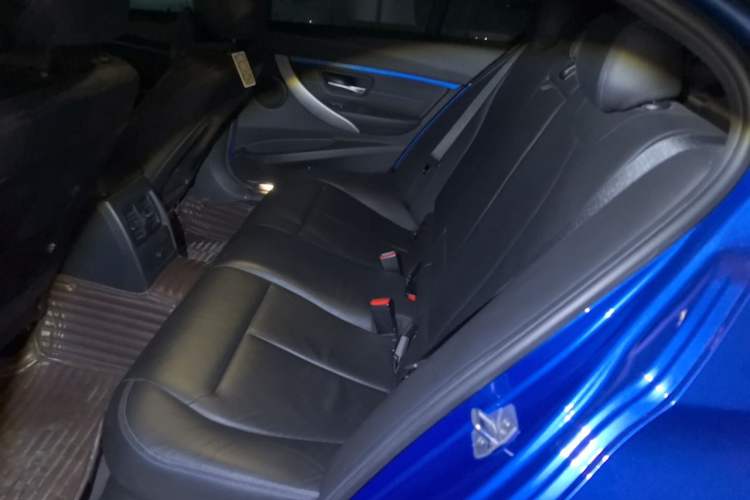Used BMW 3 Series 2018 320i M Sport Package Left Rear Seat