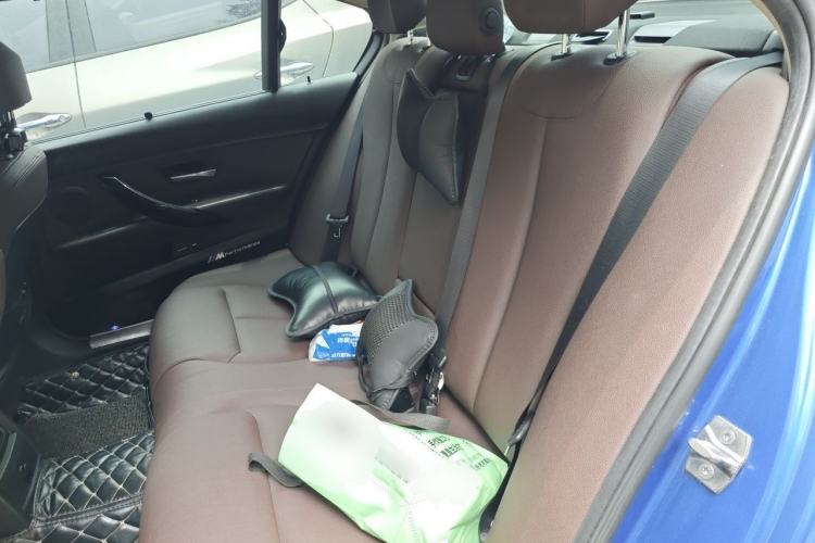 Used BMW 3 Series 2018 320Li Leading Model M Sport Package Left Rear Seat