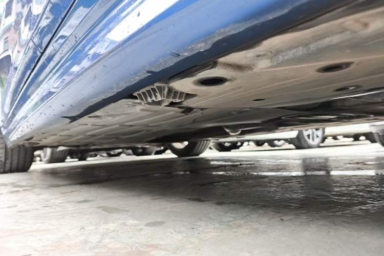 Used BMW 3 Series 2018 320i M Sport Package Left Side Sill
