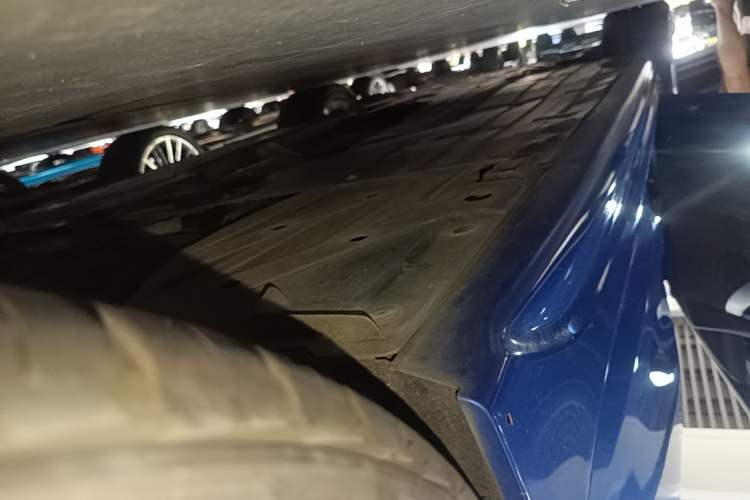 Used BMW 3 Series 2018 320i M Sport Package Left Side Sill
