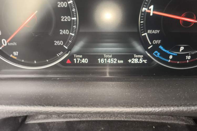 Used BMW 3 Series 2018 320Li M Sport Night Edition Odometer Close Up