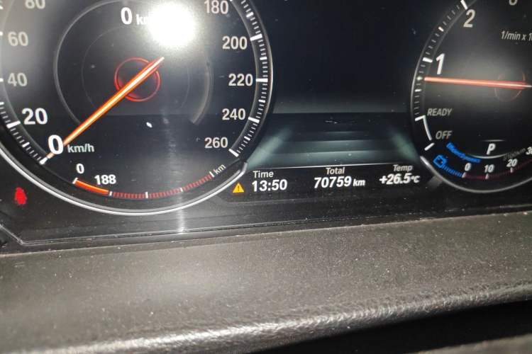 Used BMW 3 Series 2018 320Li M Sport Night Edition Odometer Close Up