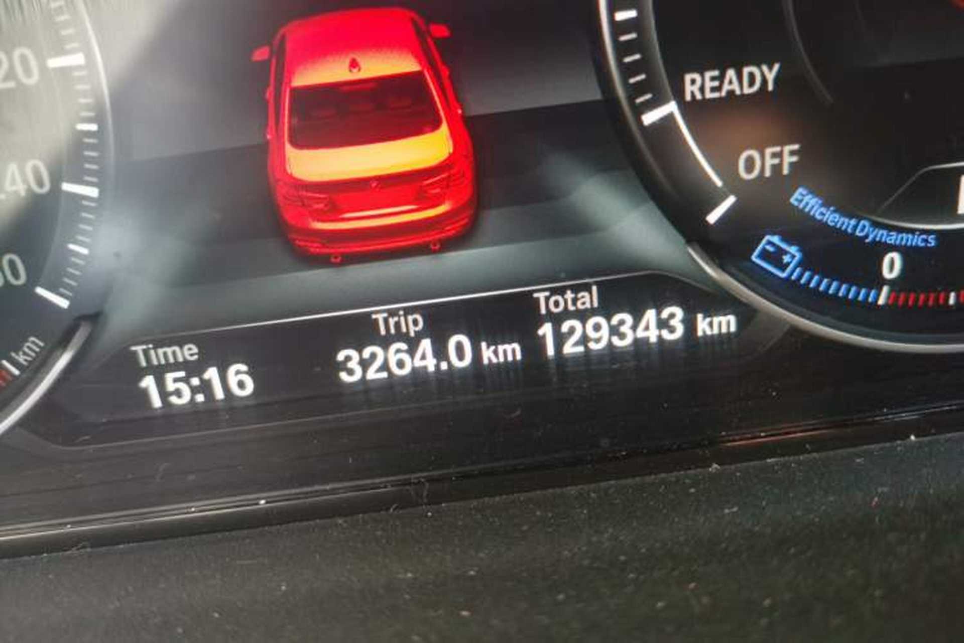 Used BMW 3 Series 2018 320Li Leading Model M Sport Package Odometer Close Up