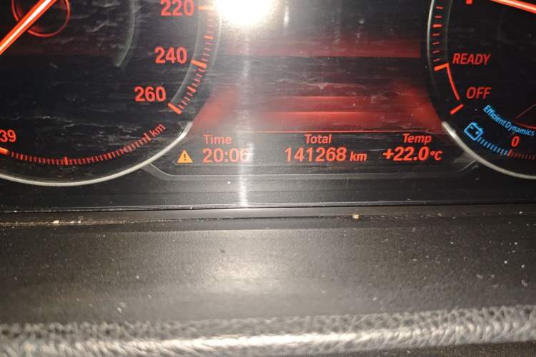 Used BMW 3 Series 2018 320Li M Sport Night Edition Odometer Close Up