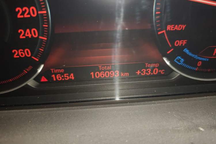 Used BMW 3 Series 2018 330i M Sport Night Edition Odometer Close Up