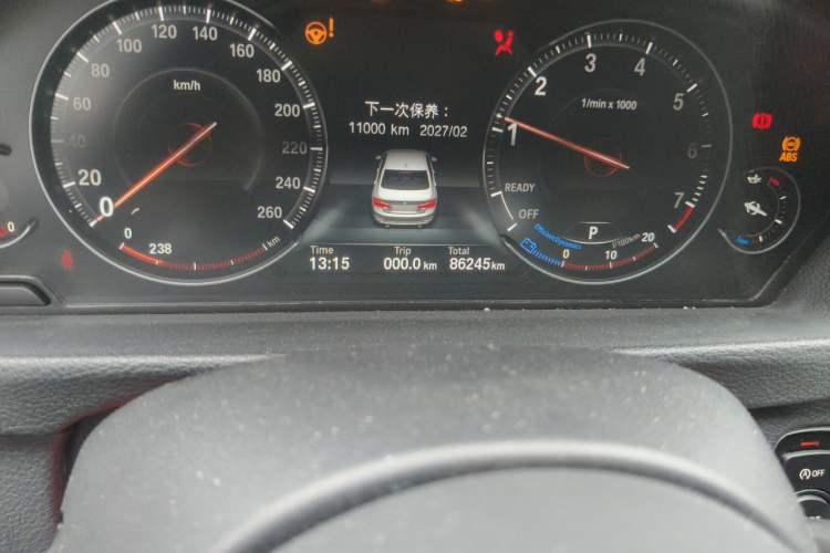 Used BMW 3 Series 2018 320Li Leading Model M Sport Package Odometer Close Up