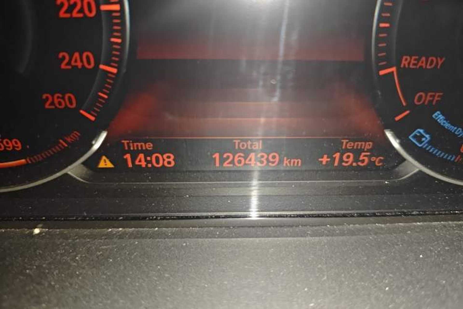 Used BMW 3 Series 2018 320Li M Sport Night Edition Odometer Close Up