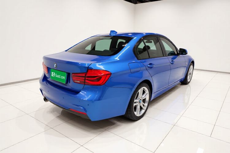 Used BMW 3 Series 2018 320i M Sport Package Rear Right 45 Deg