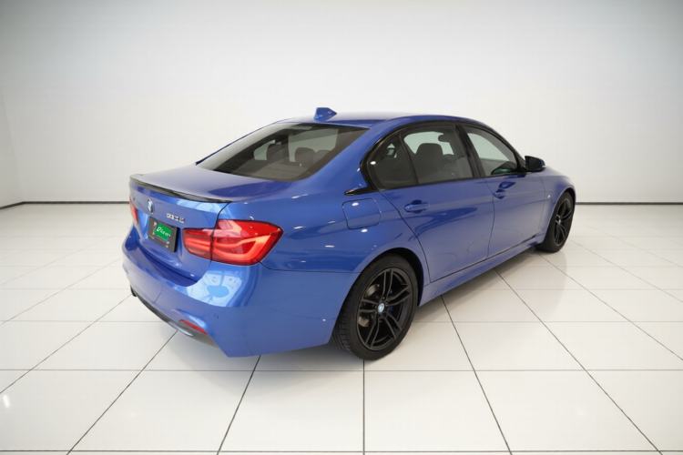 Used BMW 3 Series 2018 320Li Leading Model M Sport Package Rear Right 45 Deg