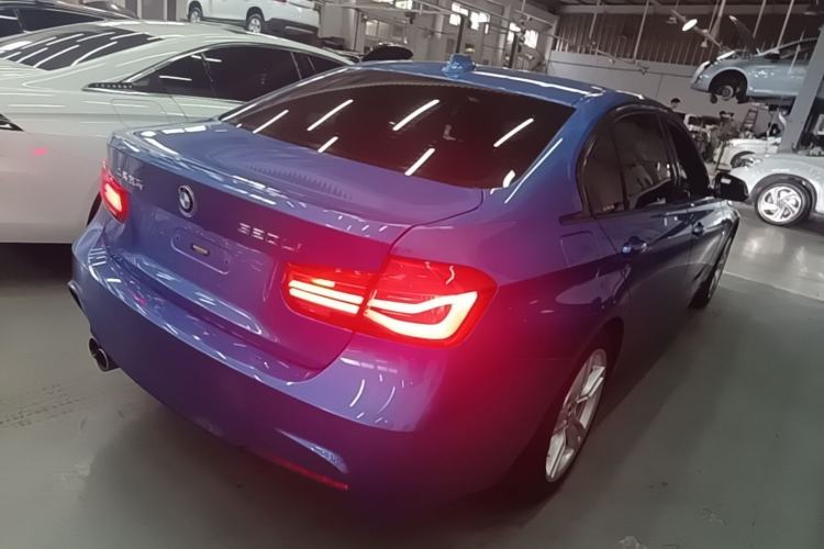 Used BMW 3 Series 2018 320Li Leading Model M Sport Package Rear Right 45 Deg