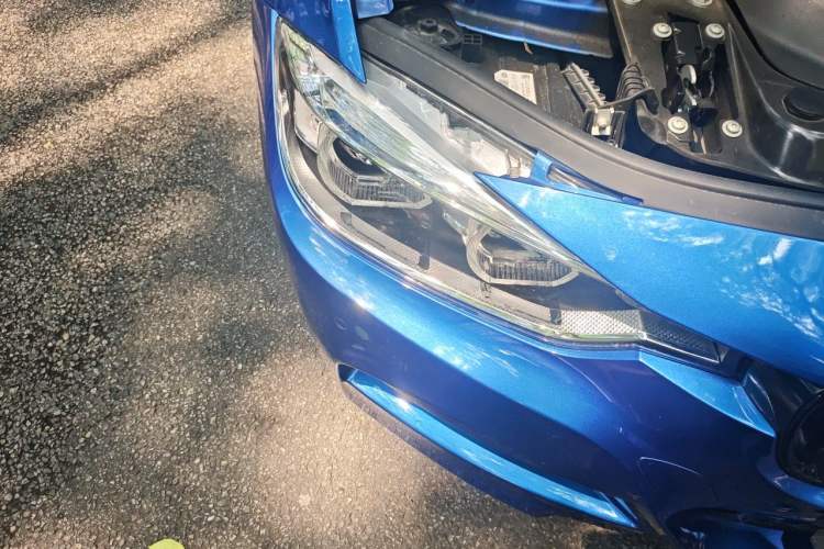 Used BMW 3 Series 2018 320i M Sport Package Right Front Headlight
