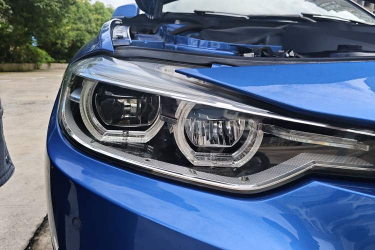 Used BMW 3 Series 2018 320Li Leading Model M Sport Package Right Front Headlight