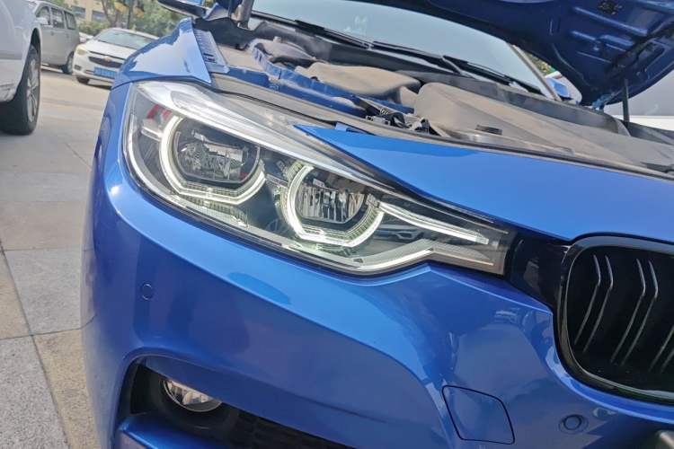 Used BMW 3 Series 2018 320Li Leading Model M Sport Package Right Front Headlight