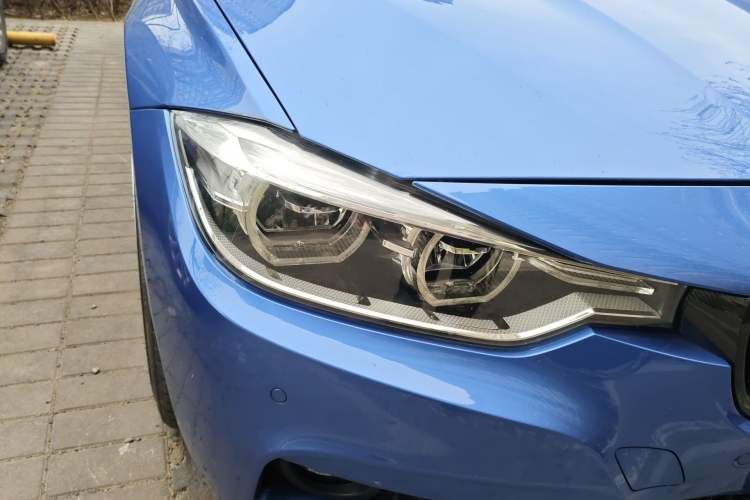 Used BMW 3 Series 2018 320Li Leading Model M Sport Package Right Front Headlight