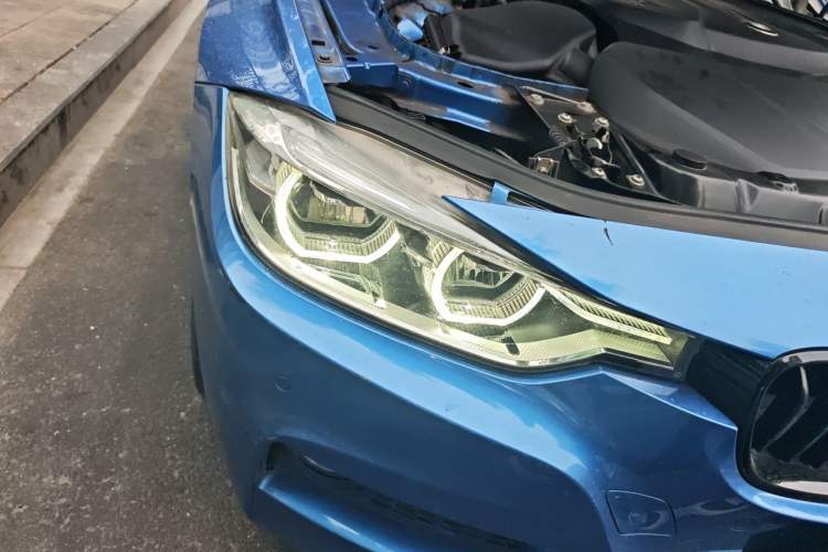 Used BMW 3 Series 2018 320Li Leading Model M Sport Package Right Front Headlight