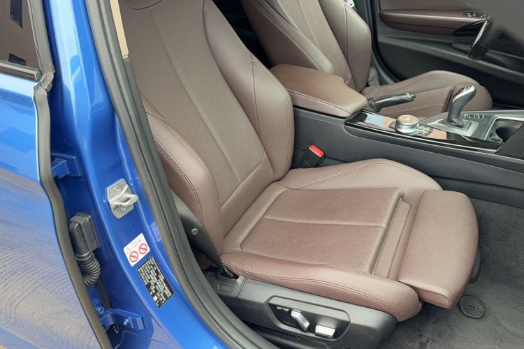 Used BMW 3 Series 2018 320Li Leading Model M Sport Package Right Front Seat