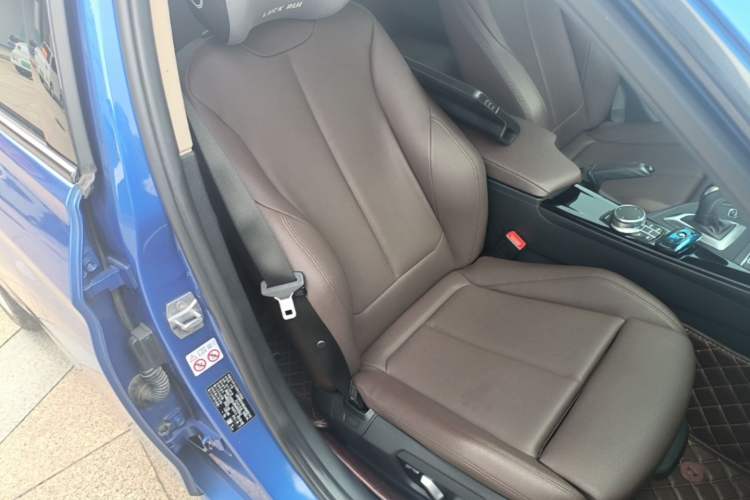 Used BMW 3 Series 2018 320Li Leading Model M Sport Package Right Front Seat