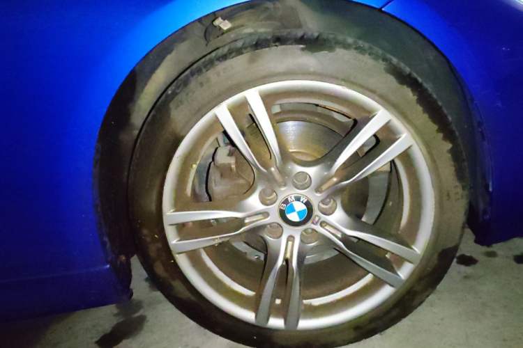 Used BMW 3 Series 2018 320Li M Sport Night Edition Right Front Wheel Hub