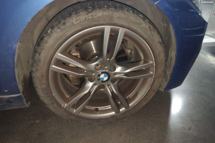 Used BMW 3 Series 2018 320Li M Sport Night Edition Right Front Wheel Hub