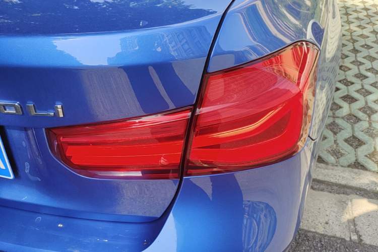 Used BMW 3 Series 2018 320Li Leading Model M Sport Package Right Rear Taillight