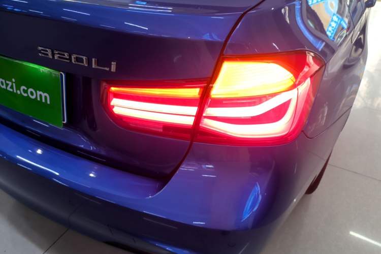 Used BMW 3 Series 2018 320Li Leading Model M Sport Package Right Rear Taillight