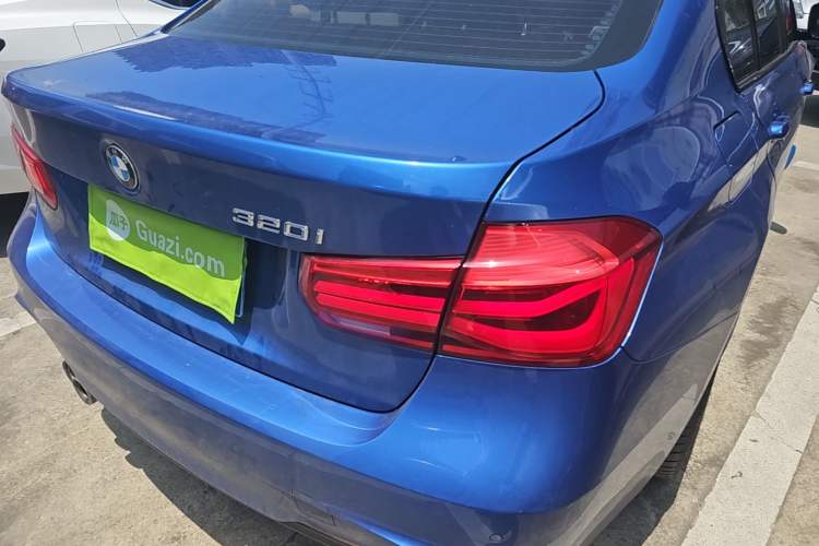 Used BMW 3 Series 2018 320i M Sport Package Right Rear Taillight
