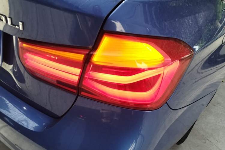 Used BMW 3 Series 2018 320Li Leading Model M Sport Package Right Rear Taillight