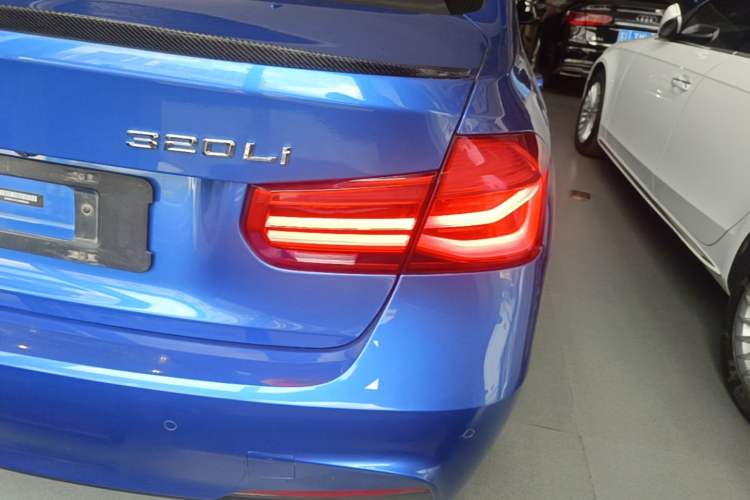 Used BMW 3 Series 2018 320Li Leading Model M Sport Package Right Rear Taillight