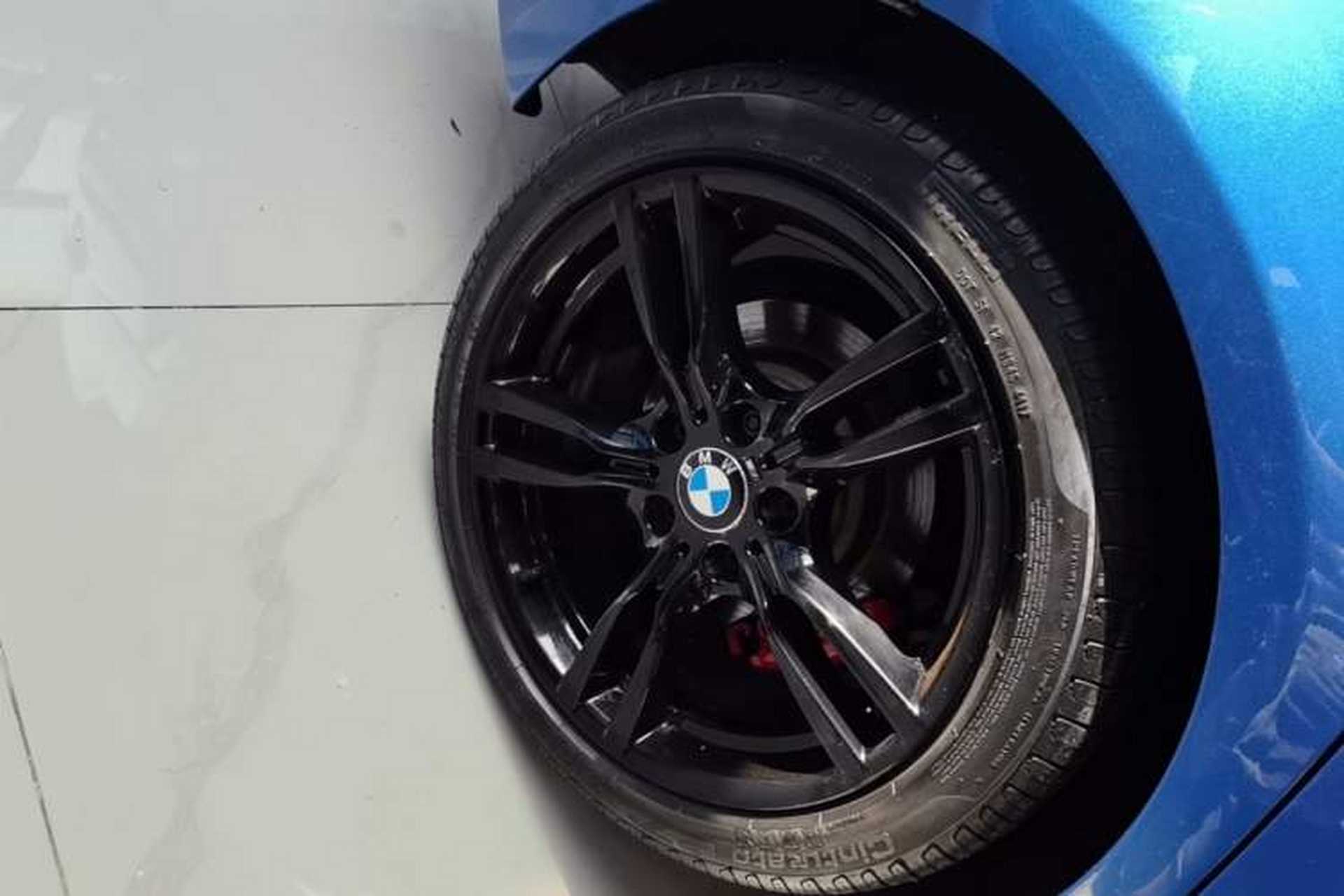 Used BMW 3 Series 2018 320Li Leading Model M Sport Package Right Rear Wheel Hub