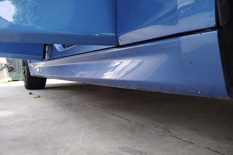 Used BMW 3 Series 2018 320Li Leading Model M Sport Package Right Side Sill
