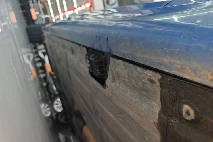Used BMW 3 Series 2018 320Li Leading Model M Sport Package Right Side Sill