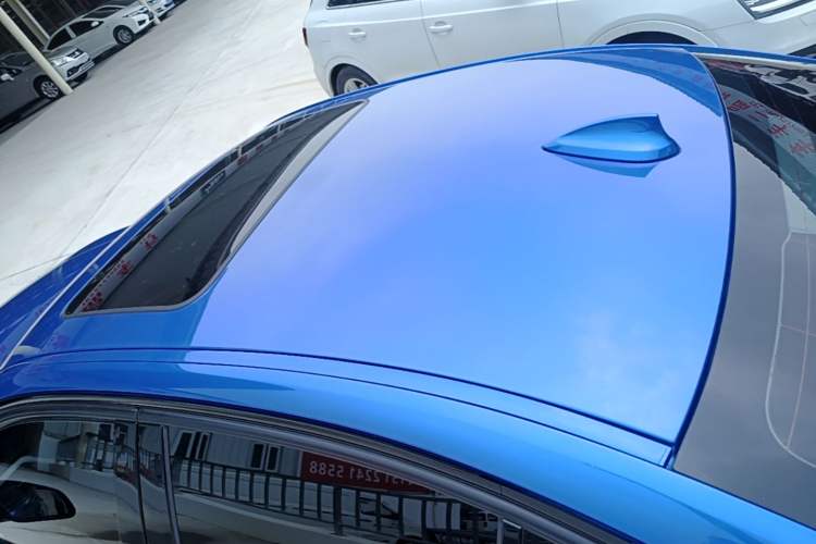 Used BMW 3 Series 2018 320i M Sport Package Roof